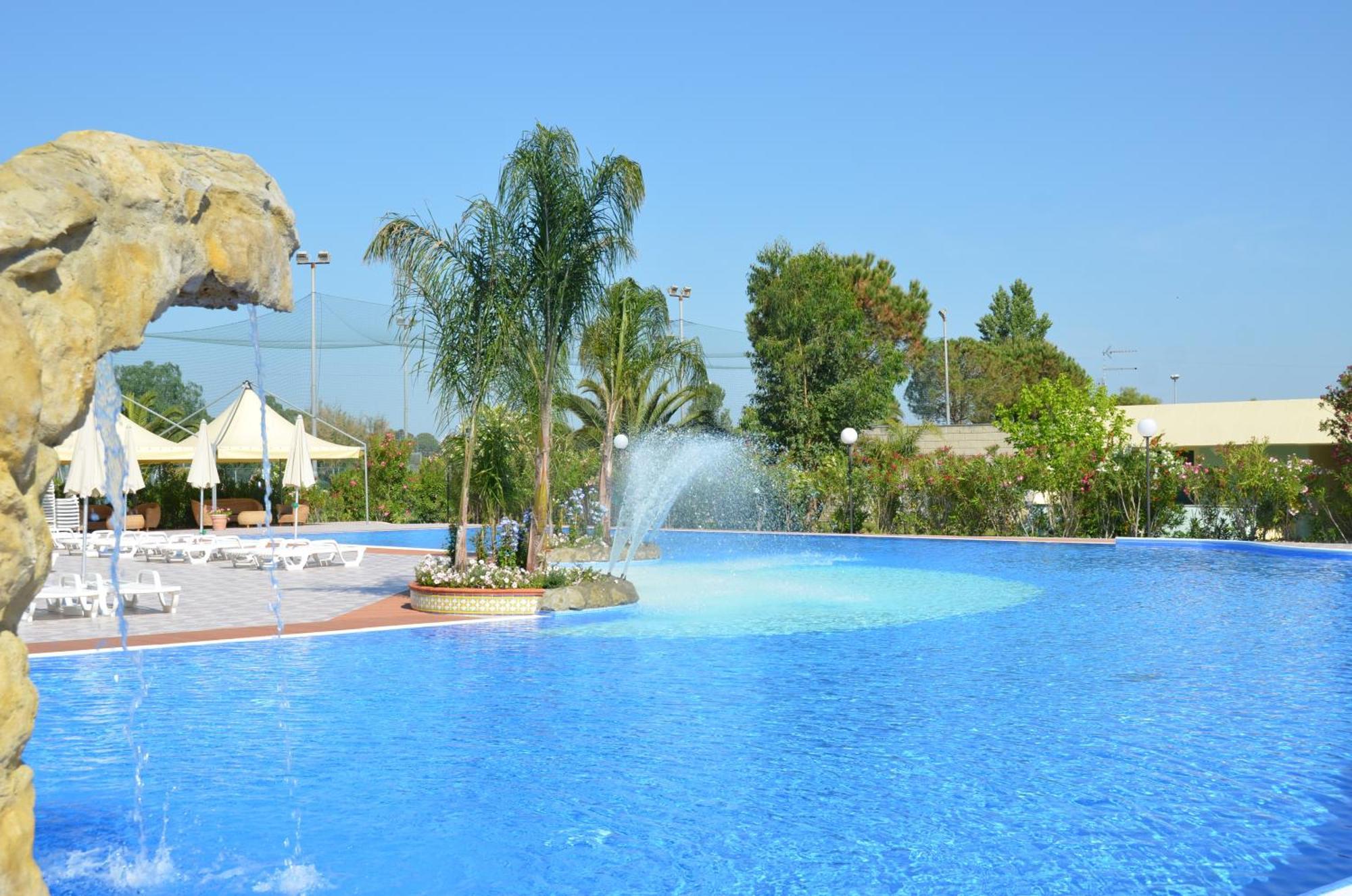 Alessidamo Club Metaponto Hotel Exterior photo